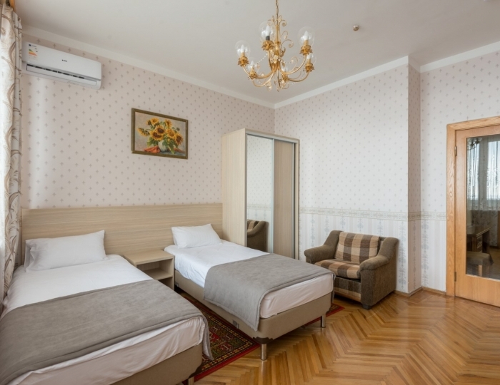 Комфорт 2-местный 1-комнатный с балконом корпус 2 (отделение "Морской прибой") - Санаторий «Ай-Петри»