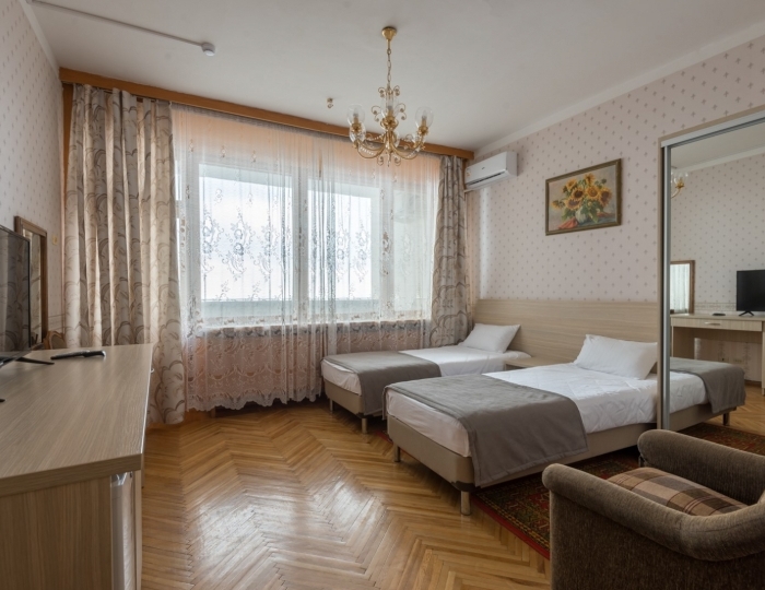 Комфорт 2-местный 1-комнатный с балконом корпус 2 (отделение "Морской прибой") - Санаторий «Ай-Петри»