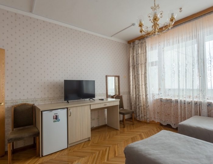 Комфорт 2-местный 1-комнатный с балконом корпус 2 (отделение "Морской прибой") - Санаторий «Ай-Петри»