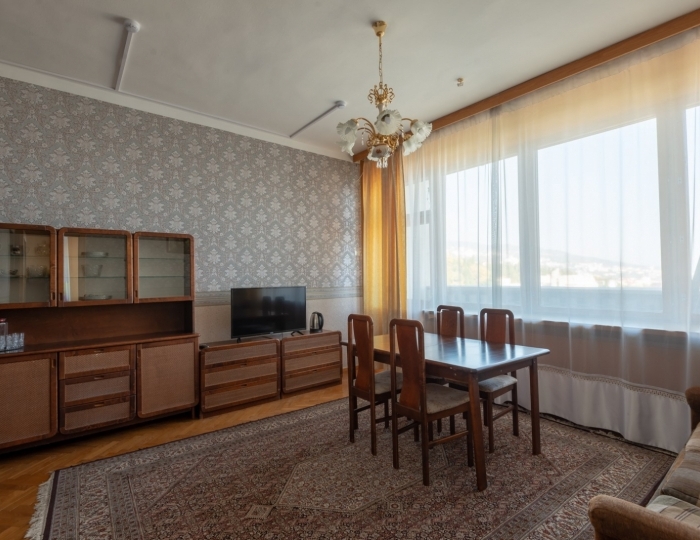 Люкс 2-местный 2-комнатный корпус 2 (отделение "Морской прибой") - Санаторий «Ай-Петри»