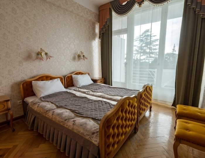 Полулюкс 2-местный 2-комнатный корпус 1 (отделение "Морской прибой") - Санаторий «Ай-Петри»